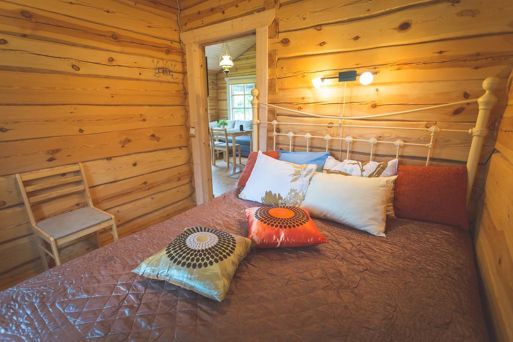 Arina Cottages Nasva Chambre photo