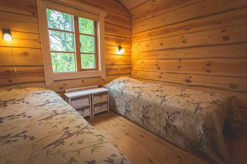 Arina Cottages Nasva Chambre photo